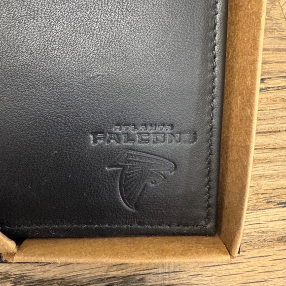 Atlanta Falcons Football Sparo Wallet Lic NFL BI-Fold Leather Billfold RFID - Picture 2 of 4